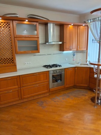 Оренда 2к квартири, центр, Петропавлівська - фото 1