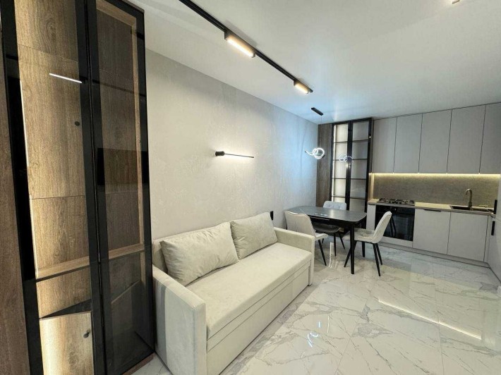 Двокімнатна квартира у центральній частині міста жк Фемелі плаза - фото 1