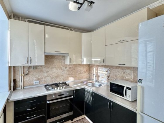 1-кімн. в Центрі міста з меблями і технікою Сумы