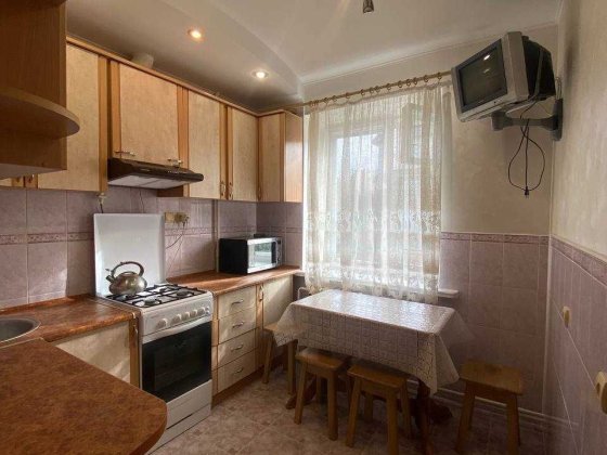 Довготрокова оренда 2-кім квартири р-н Автовокзал Рівне