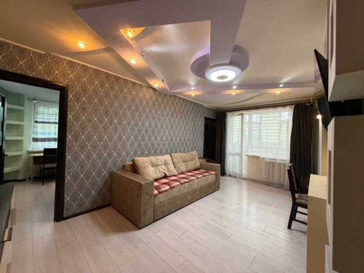 Здам 3-кімнатну квартиру вул. Харківська - фото 1