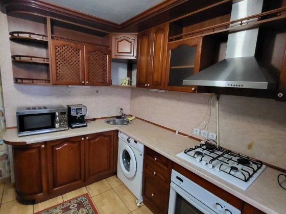 Здам  2-кімнатну квартиру в центрі міста А/О новобудова. Сумы