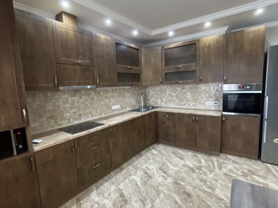 3 кімнатна квартира в оренду центр