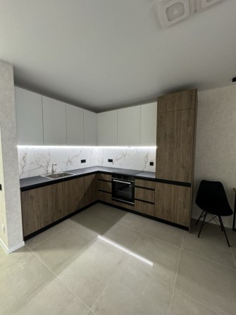 Здам квартиру в центрі міста в новому будинку - фото 1