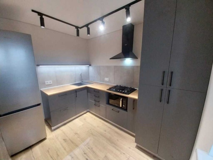 Однокімнатна квартира з євроремонтом на Садах-2. - фото 1