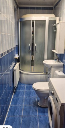 Здається 2 кімната квартира ЖД - фото 1