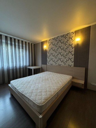 Здам 2-кімн по вулиці Головній (район готелю Буковина) - фото 1