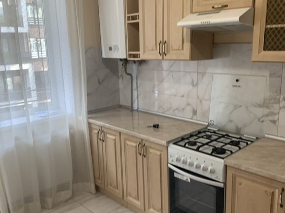 Однокімнатна квартира,  Бозош Ужгород