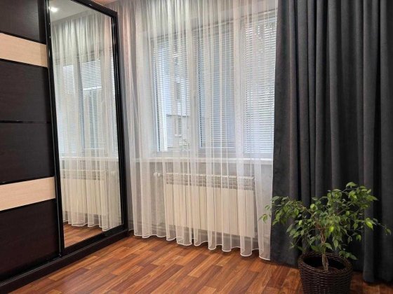 Сдам красиву 1-кім.Кв.(РЕМОНТ, Всі меблі. Техніка) 2этаж Рн ЦЕНТР/ЦУМ Чернігів