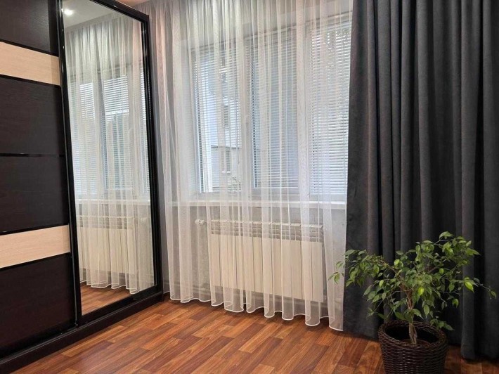 Сдам красиву 1-кім.Кв.(РЕМОНТ, Всі меблі. Техніка) 2этаж Рн ЦЕНТР/ЦУМ - фото 1