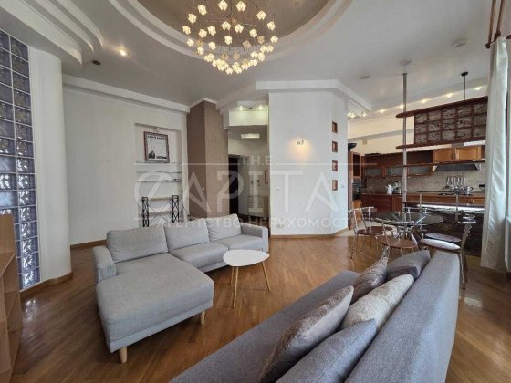 Оренда квартири, вул Михайлівська, Центр, 3х кім, 120м2  Царський буд. Киев