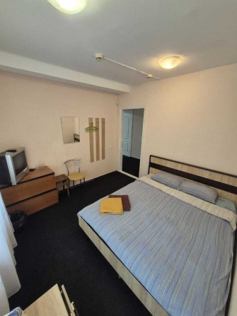 Номер під ключ біля залізничного вокзалу,м.Вокзальна. Помісячна оренда - фото 1