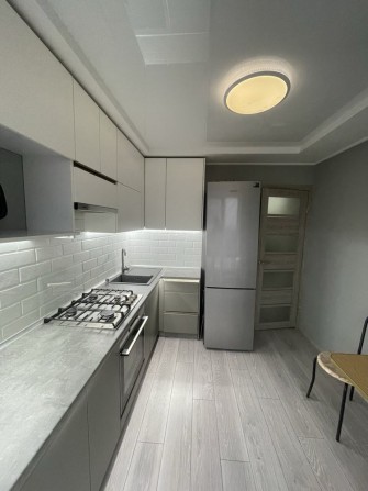 Оренда 1 кмн квартири площа 700-річчя - фото 1