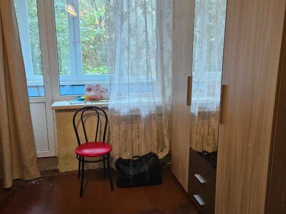 Оренда 1-кімнтаної квартири (малосімейка) Захисників України Чернигов