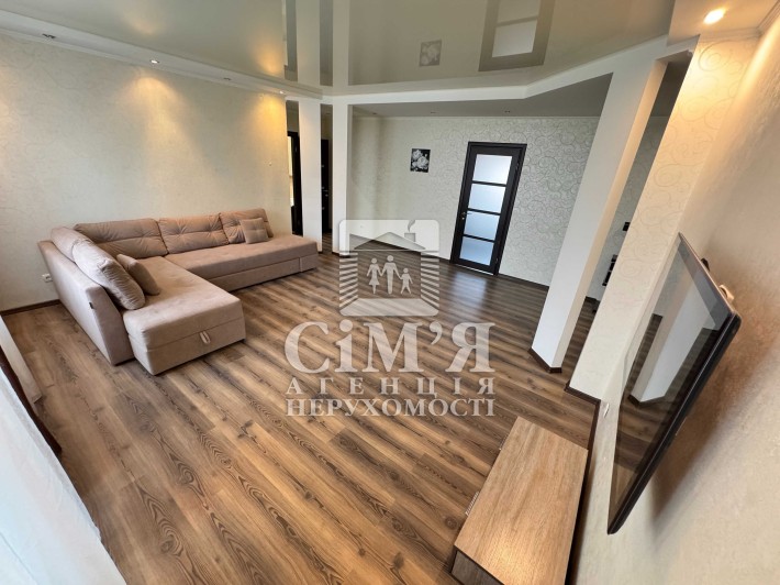 Здам простору 3-кім квартиру в елітному р-ні Поділля по вул. Зодчих - фото 1