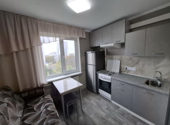 Оренда 1 квартири в центрі міста - фото 1