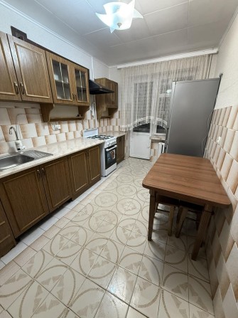 Оренда 2-х кімнатної чешки район Комарова -Героїв Майдану - фото 1