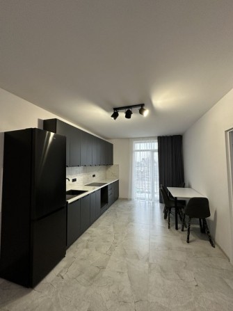 Оренда однокімнатної по вул Радіщева - фото 1