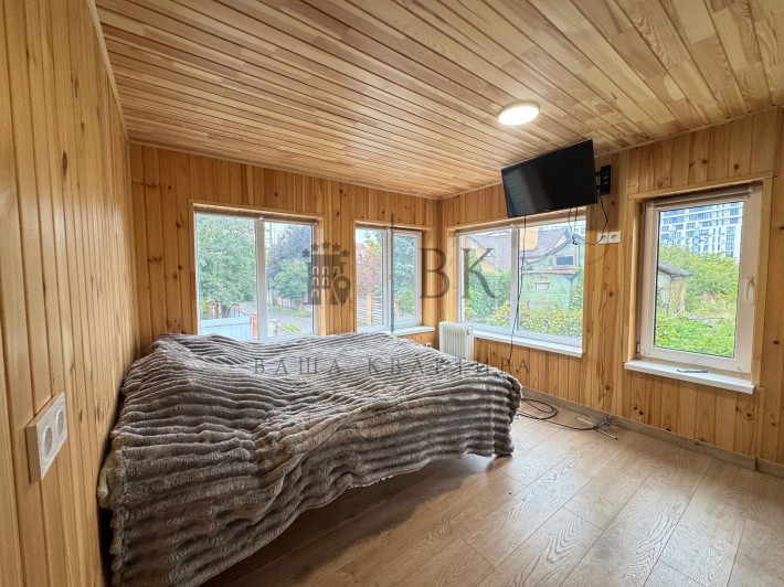 Смарт квартира біля метро Славутич - фото 1