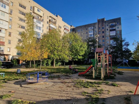 Оренда 2 кім. квартири на вул. Хотинський Чернівці