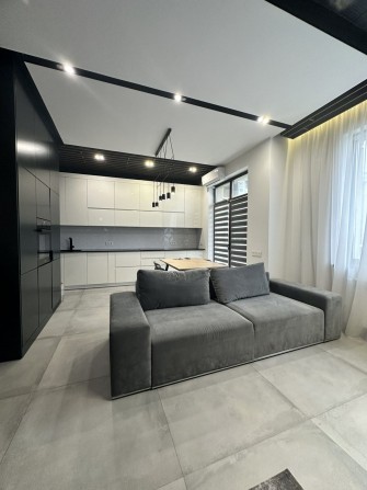 Здається в оренду 2 кімн. Авторська квартира - фото 1