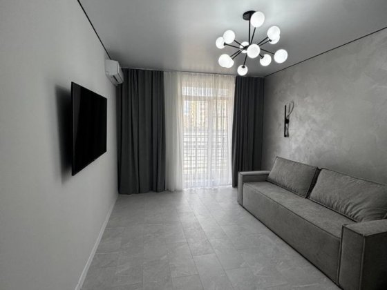 Вільна здається 2 кім квартира Майдан Проспект Чернівці