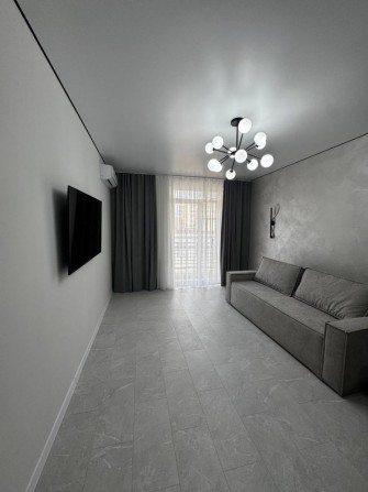 Вільна здається 2 кім квартира Майдан Проспект - фото 1