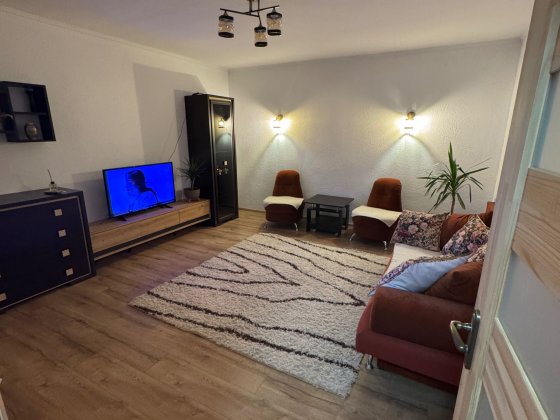 Здається в центрі Ужгорода будинок! Ужгород