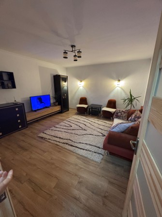 Здається в центрі Ужгорода будинок! - фото 1