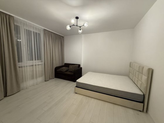 1 комнатная Новостройка ул. Кармелюка 21. СВЕТ НЕ ВЫКЛЮЧАЮТ ! 2 этаж Черновцы