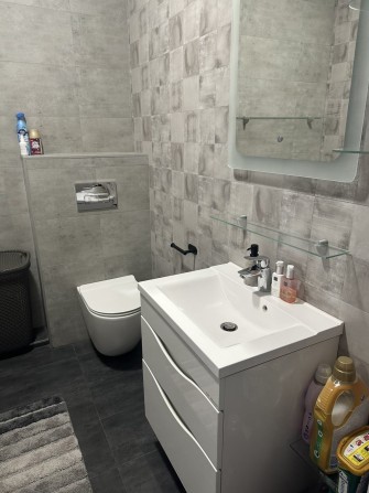 Здається 1-кімн. в новобудові по вул. Радіщева - фото 1