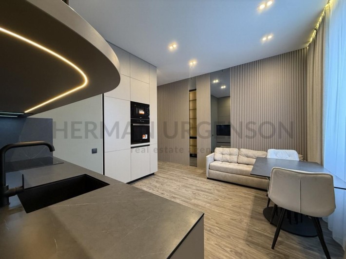 Довгострокова оренда 1к квартири / вул. Руська, Центр - фото 1