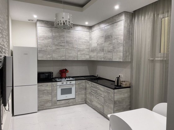 Здам квартиру в новобудові в центрі міста Черновцы