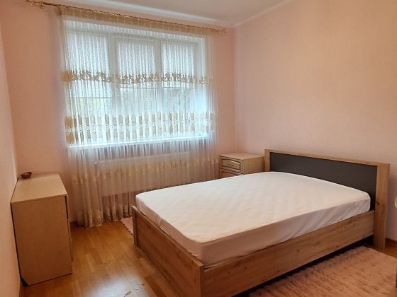 Оренда Двох кім. квартири з інд.опаленням район вул.Скальда Черновцы