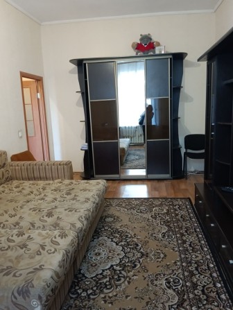 Здам на короткотривалий термін 1-кімнатну квартиру - фото 1