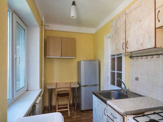 Довгострокова оренда двокімнатної квартири на Межовий провулок 3 Київ