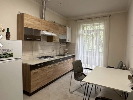 Оренда однокімнатної квартири по вул.Полонинська Ужгород