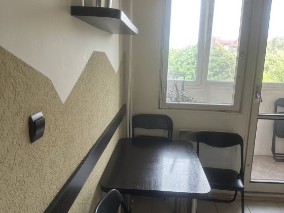 Здається 1-кімн кв-ра по вул. Тлехаса, біля ТЦ " Токіо" Ужгород