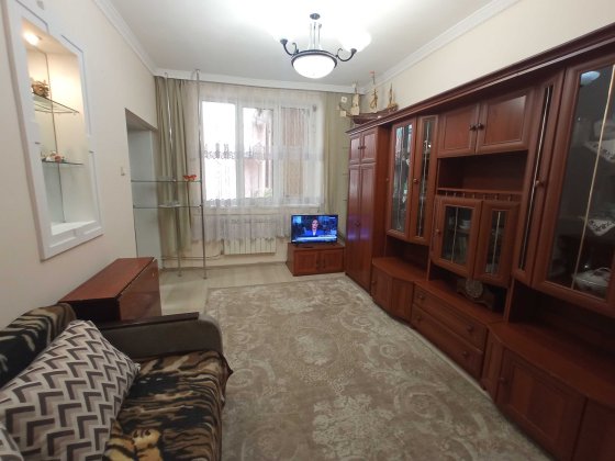 Здається в оренду 2-х кімнатна в центрі міста Ужгород