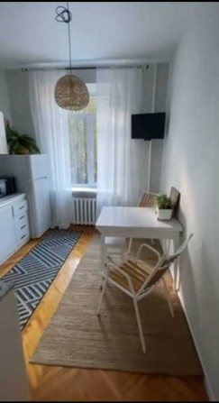 2-кімнатна квартира біля метро Нивки, з ремонтом та меблями. - фото 1