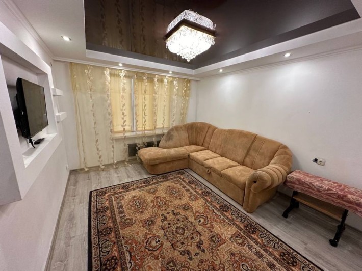 Оренда двокімнатної квартири Київська Сергія Зулінського. ВПЗ, Рошен - фото 1