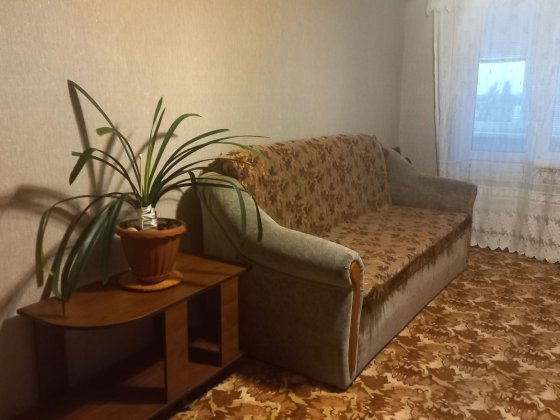 Сдам 2х кімнатну квартиру на Митниці на довгий термін. Черкаси