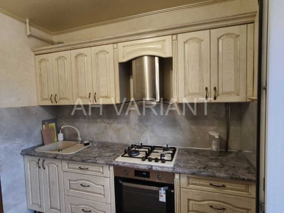 Здається 2-кімнатна квартира, вул. Насипна   Код: 31097 Ужгород