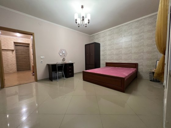 Снимите двухкомнатную квартиру в Центре, проспект Дмитра Яворницького Дніпро