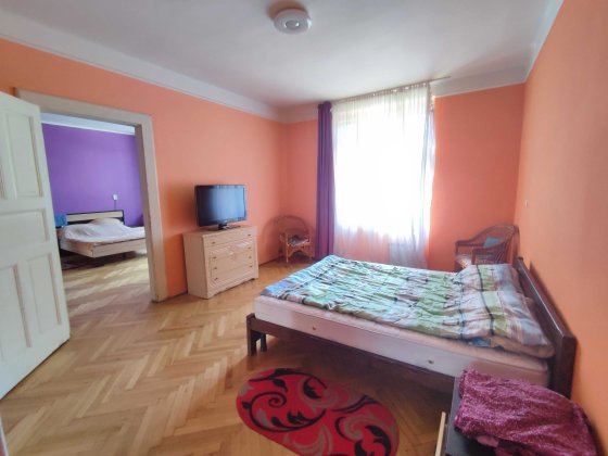 Оренда великої 3 кімн. Набережна (50 метрів).Центр.Ужгород Ужгород