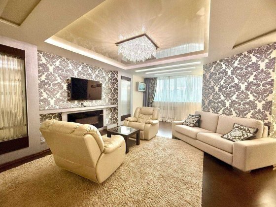 Оренда  3-кімнатна Солом'янський р-н  проспект Лобановського 4 Киев