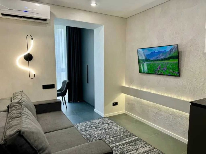 Сдам 2к квартиру-студию в ЖК Счастливый 2! - фото 1