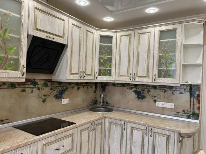 Преміум-квартира-Оболонь, м Мінська, Героїв Дніпра, вул. Кульженків 31 - фото 1