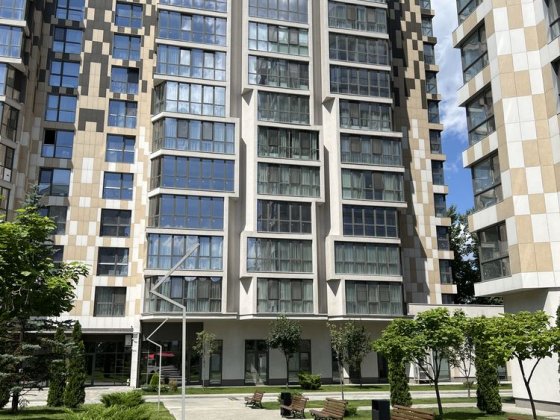 Сдам 3-х квартиру ЖК Рыбинский первая сдача. Есть генератор на лифт. Дніпро