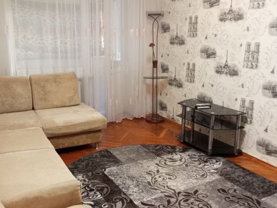 Двокімнатна на Печерську Київ